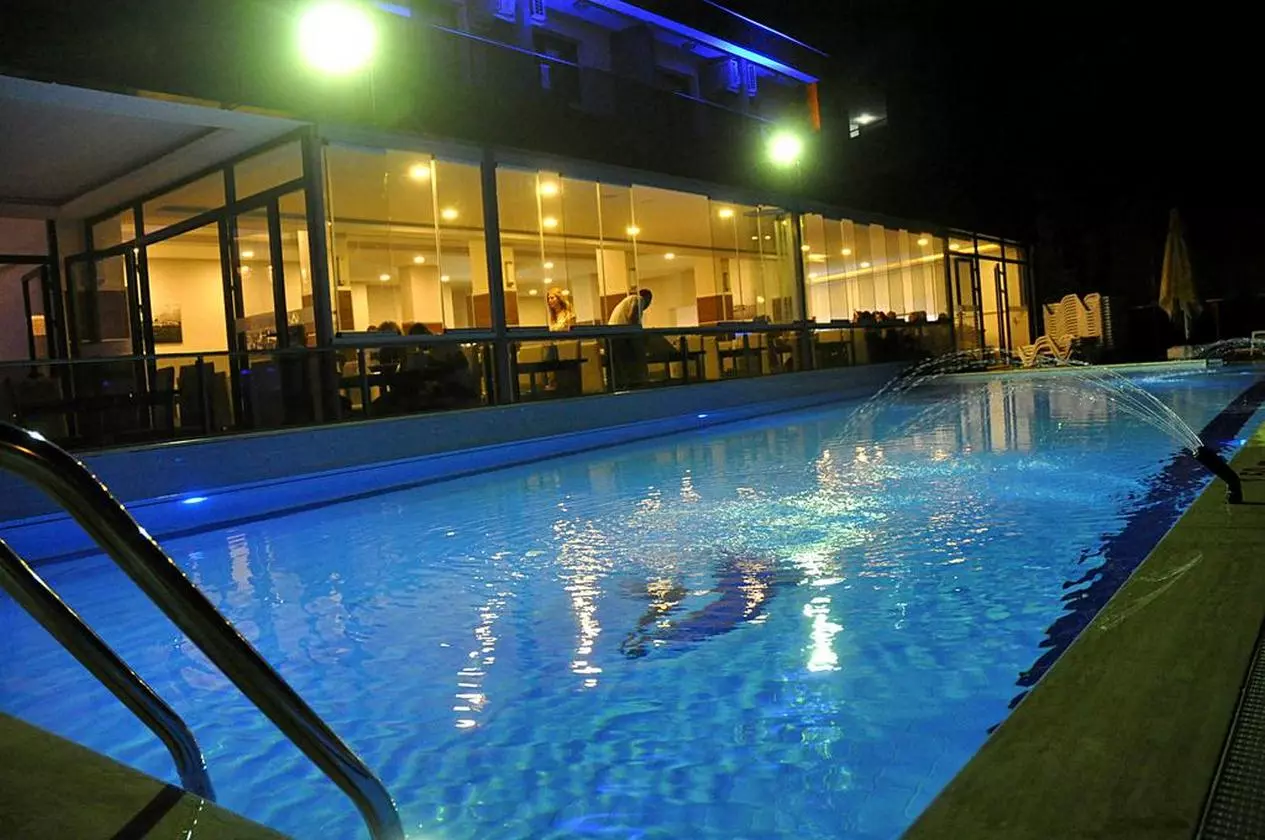 COMFORTADACLASS_SHABAVIZ (13).jpg